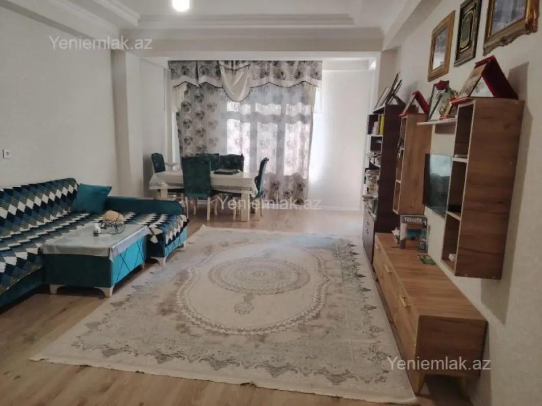 Satılır 2 otaqlı yeni tikili 81 m²