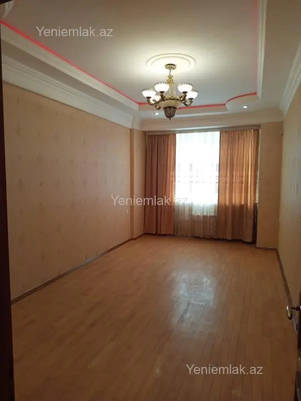 Satılır 3 otaqlı yeni tikili 100 m²