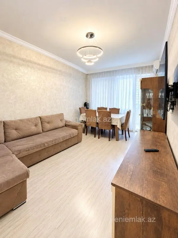 Satılır 3 otaqlı köhnə tikili 60 m²