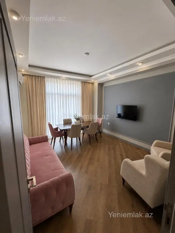 Satılır 2 otaqlı yeni tikili 82 m²