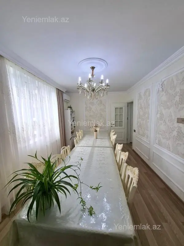 Satılır 2 otaqlı köhnə tikili 60 m²