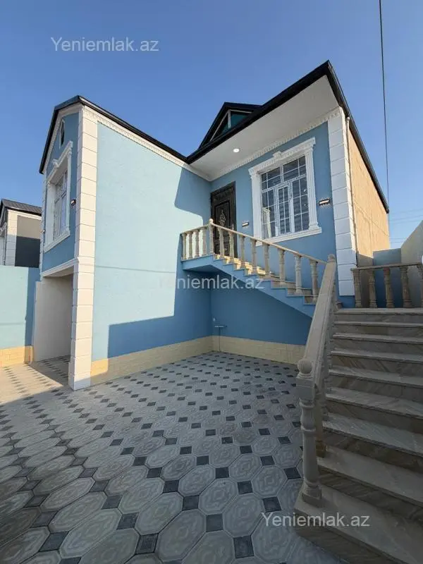 Satılır 3 otaqlı həyət evi 135 m²