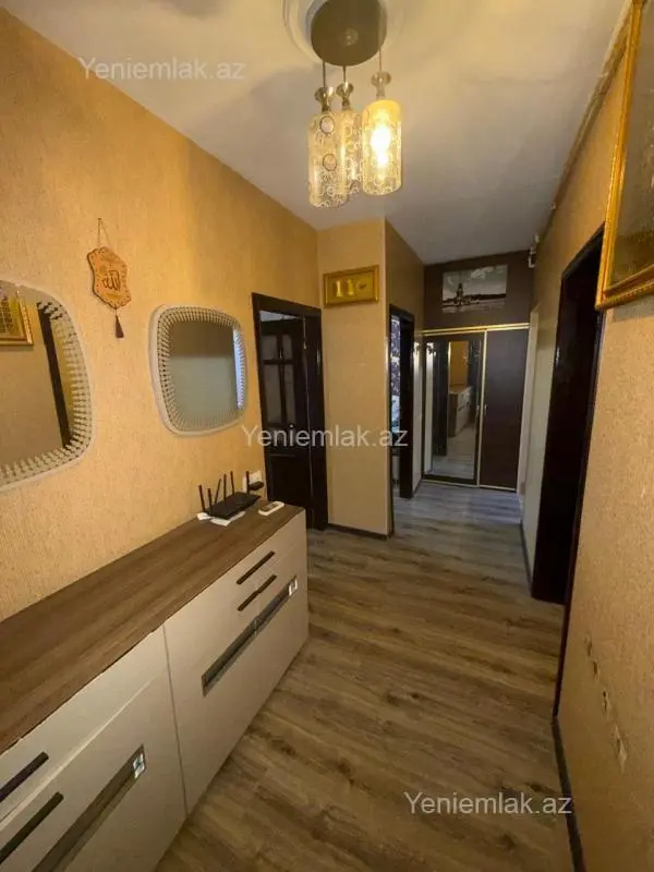 Satılır 3 otaqlı köhnə tikili 68 m²