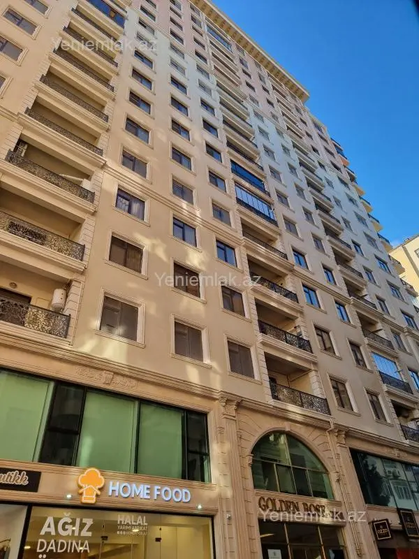 Satılır 4 otaqlı yeni tikili 230 m²
