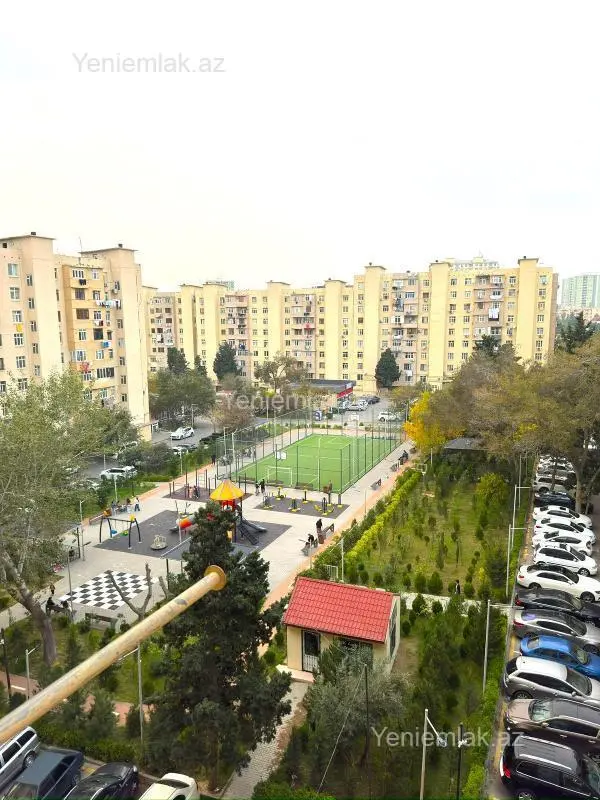 Satılır 3 otaqlı köhnə tikili 70 m²
