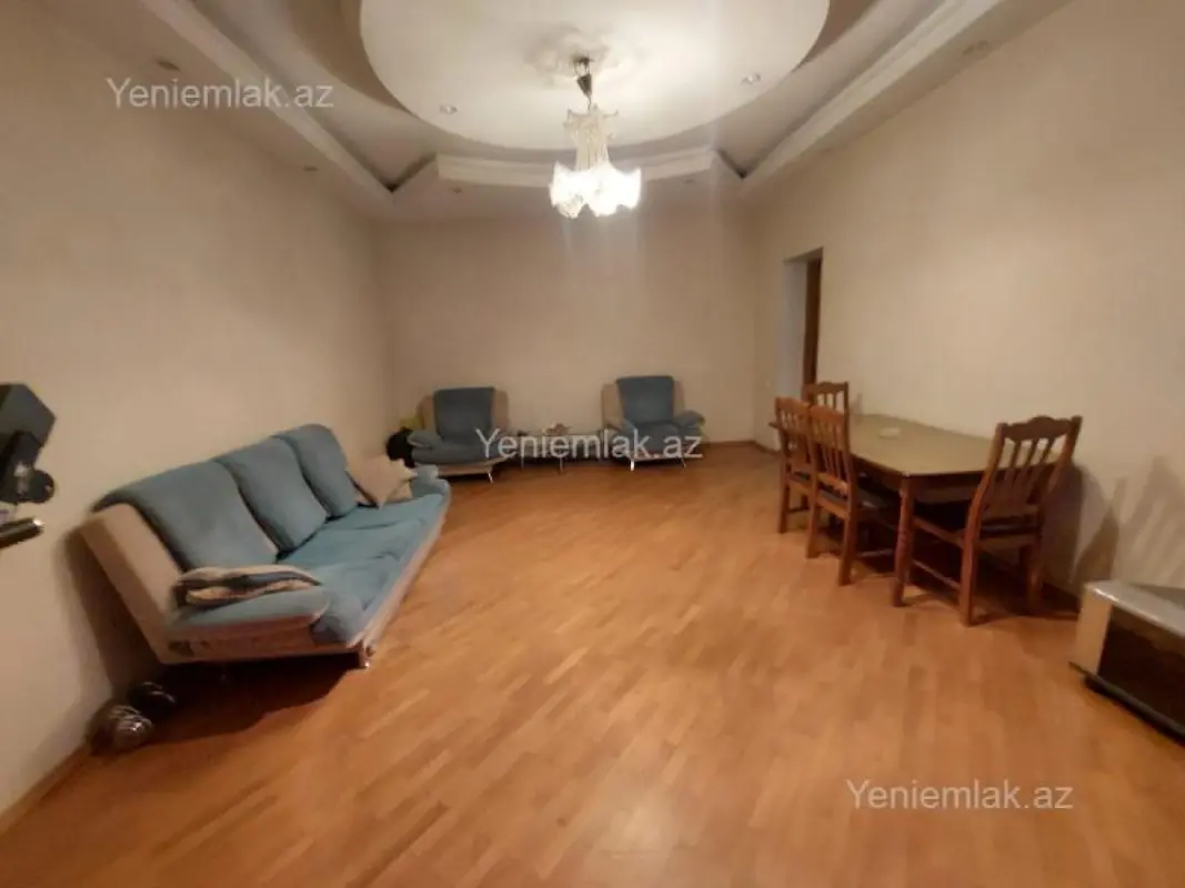 Satılır 2 otaqlı yeni tikili 90 m²