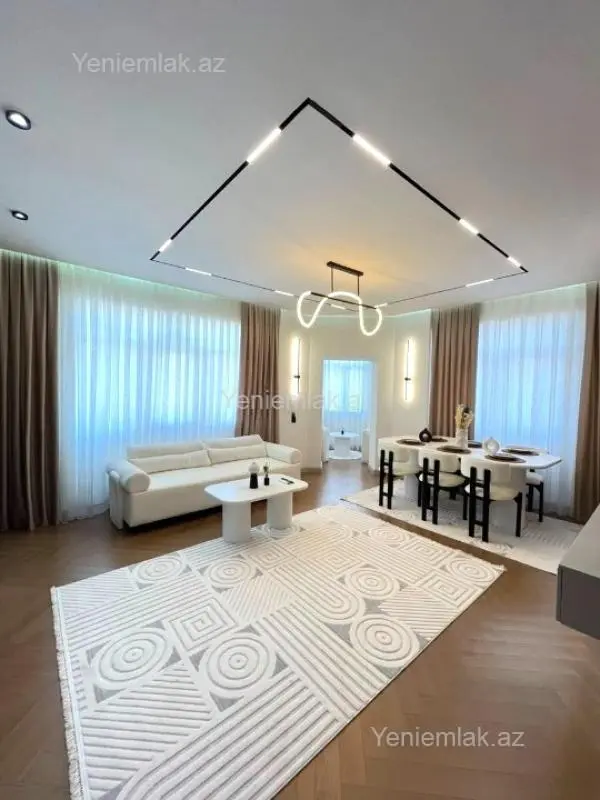 Satılır 3 otaqlı yeni tikili 93 m²