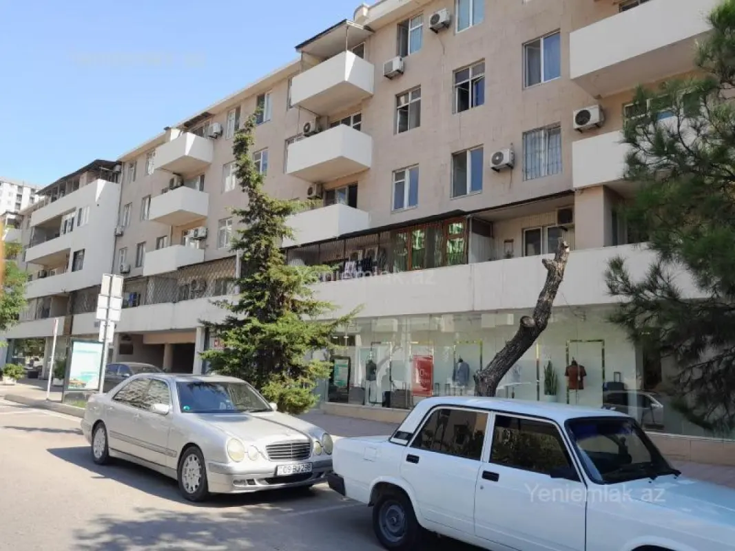 Satılır 3 otaqlı köhnə tikili 78 m²
