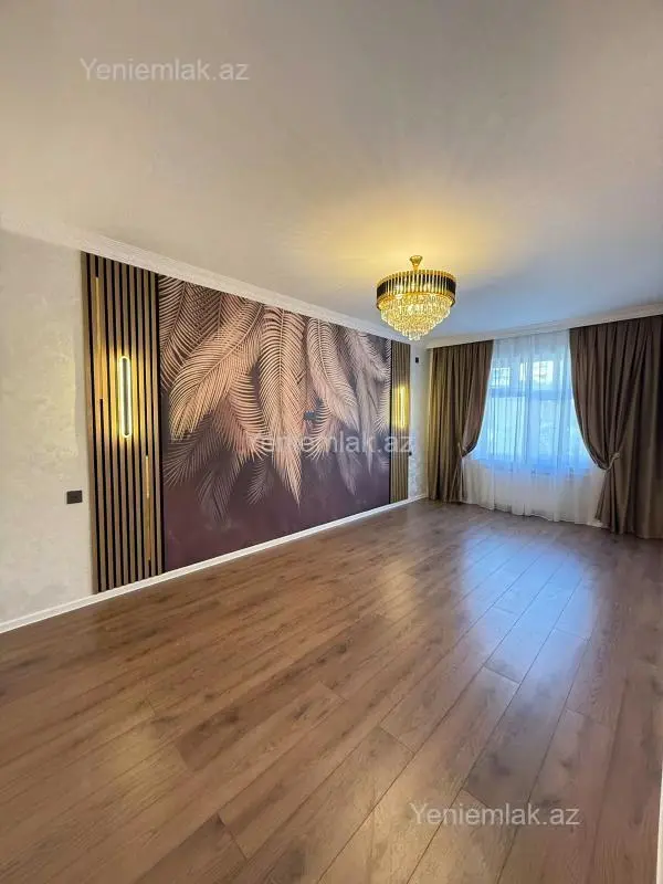 Satılır 2 otaqlı köhnə tikili 70 m²