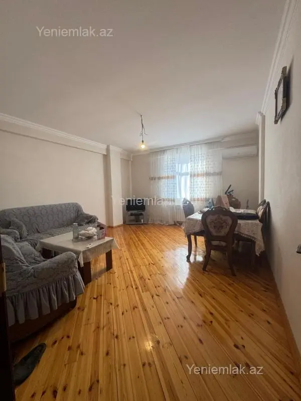 Satılır 3 otaqlı yeni tikili 100 m²