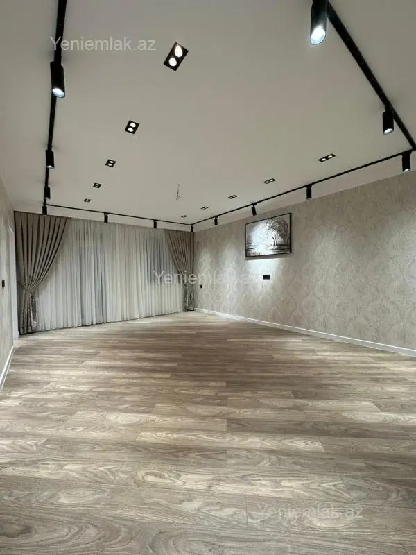 Satılır 3 otaqlı yeni tikili 95 m²