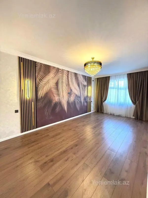 Satılır 2 otaqlı köhnə tikili 65 m²