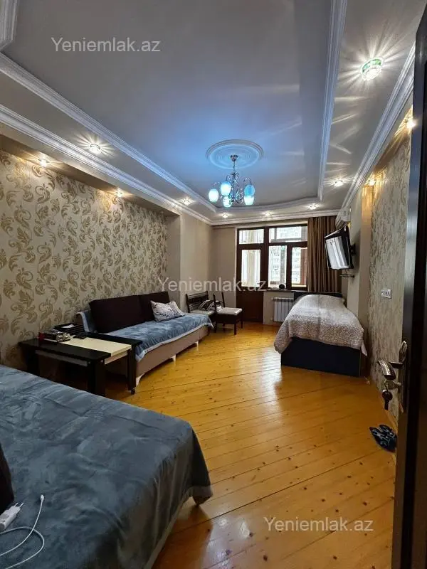 Satılır 3 otaqlı yeni tikili 115 m²