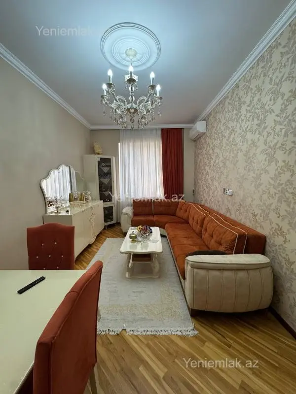 Satılır 3 otaqlı yeni tikili 75 m²