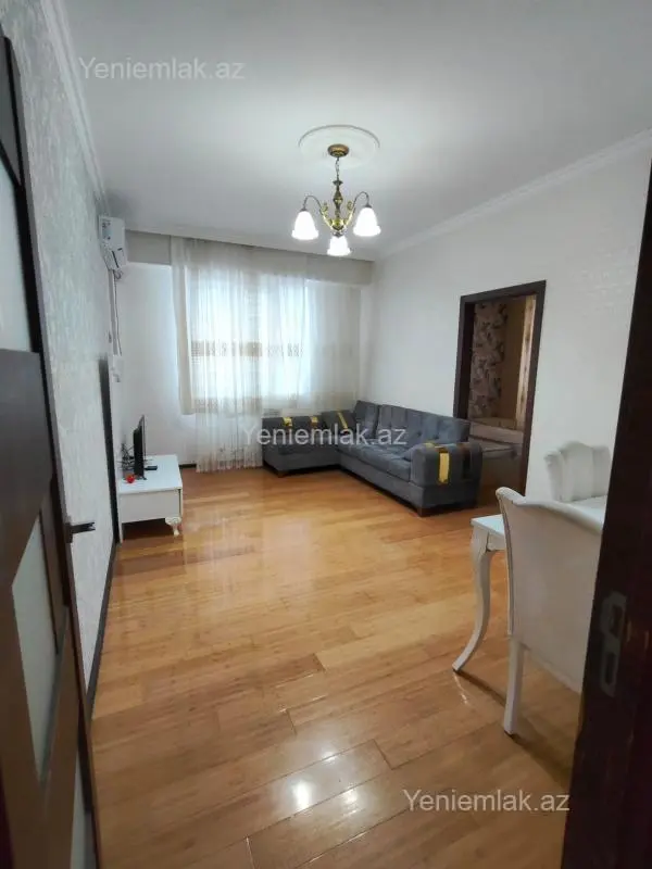 Satılır 3 otaqlı köhnə tikili 70 m²