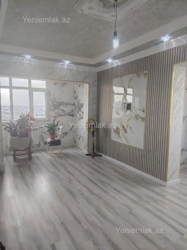 Satılır 2 otaqlı köhnə tikili 70 m²