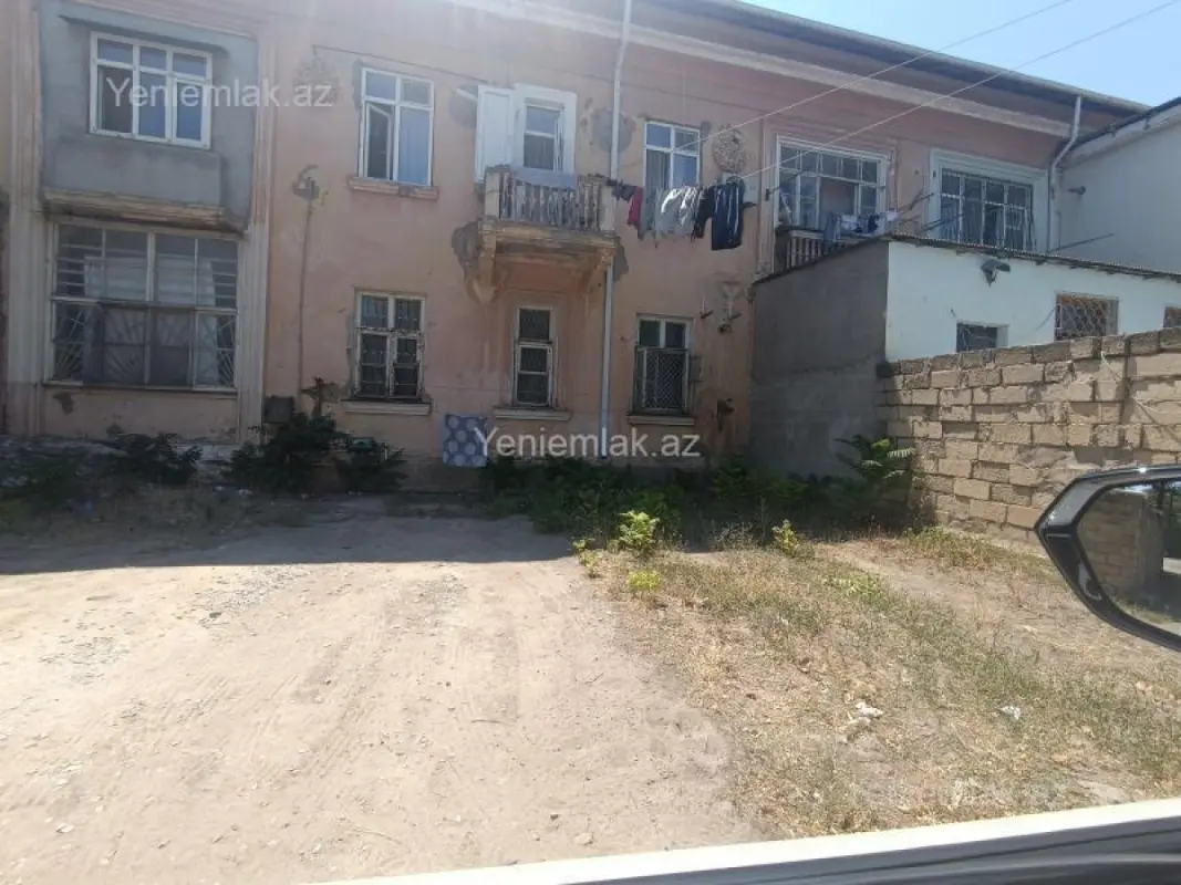 Satılır 2 otaqlı köhnə tikili 35 m²