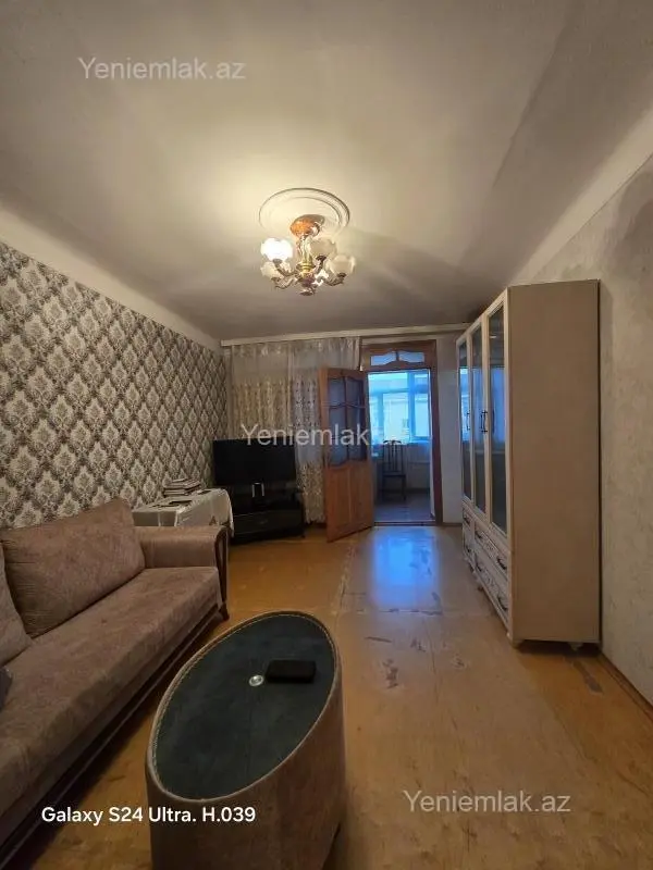 Satılır 1 otaqlı köhnə tikili 32 m²