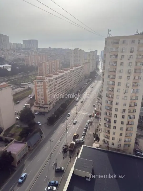 Satılır 3 otaqlı yeni tikili 120 m²