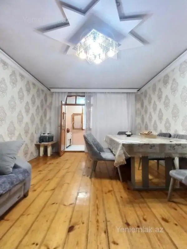 Satılır 3 otaqlı köhnə tikili 57 m²