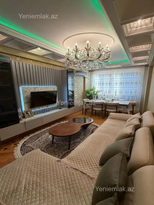 Satılır 3 otaqlı yeni tikili 85 m²