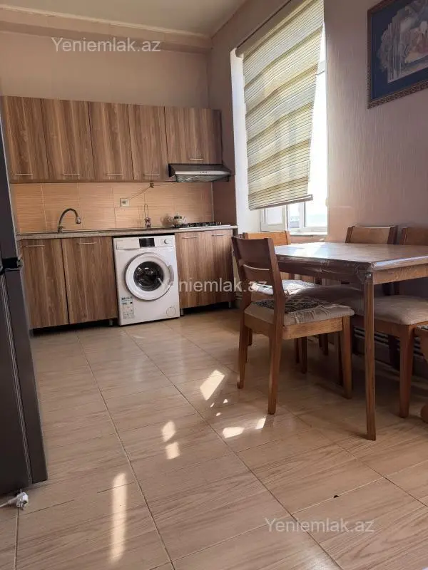 Satılır 1 otaqlı yeni tikili 42 m²