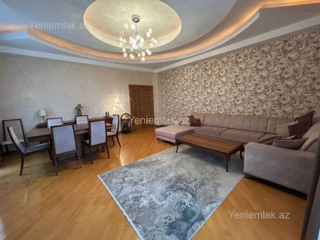 Satılır 4 otaqlı yeni tikili 181 m²