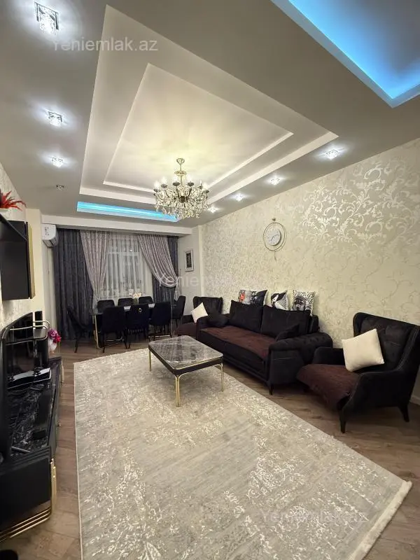 Satılır 4 otaqlı yeni tikili 156 m²