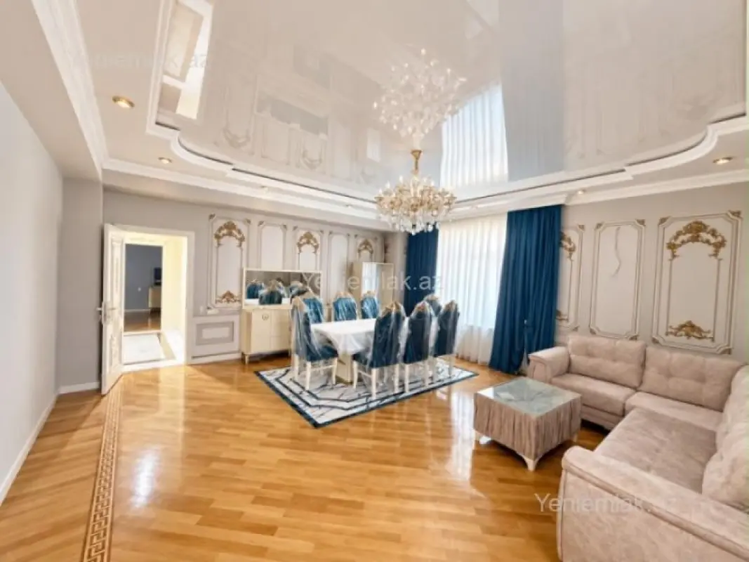 Satılır 3 otaqlı yeni tikili 132 m²