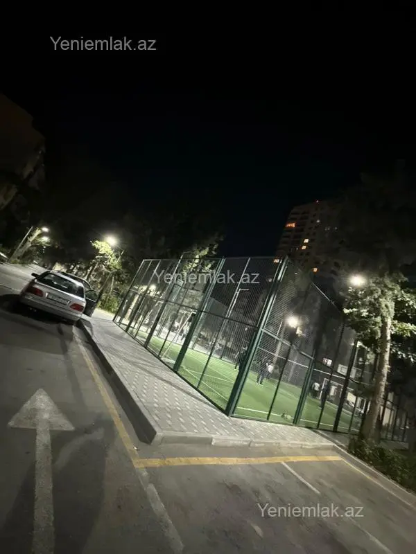 Satılır 2 otaqlı köhnə tikili 50 m²