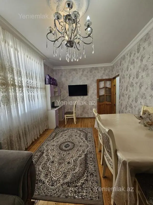 Satılır 2 otaqlı köhnə tikili 51 m²