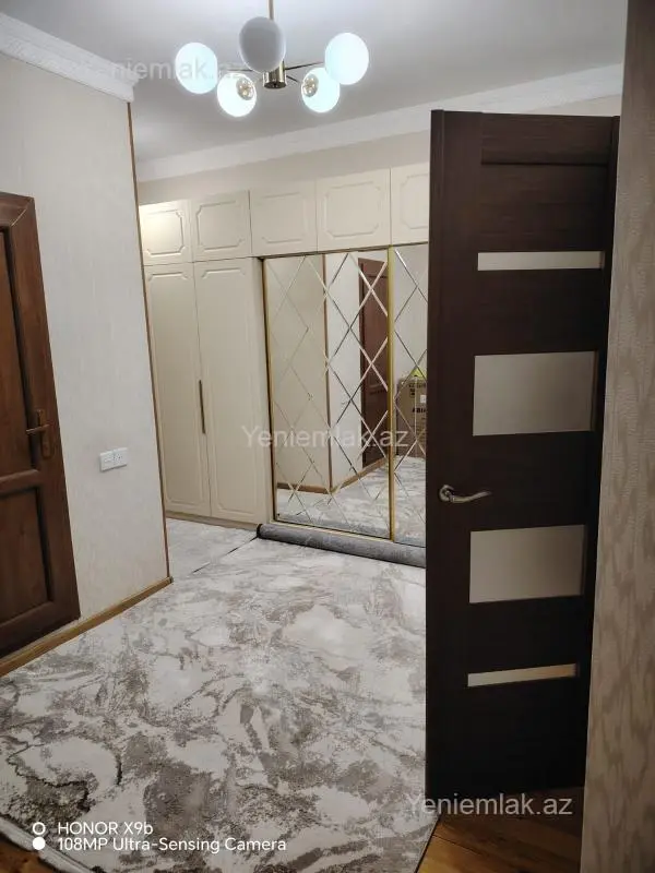 Satılır 3 otaqlı yeni tikili 114 m²
