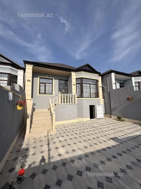Satılır 3 otaqlı həyət evi 95 m²