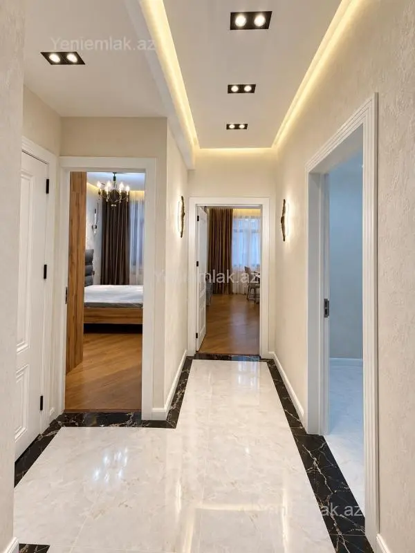 Satılır 2 otaqlı yeni tikili 70 m²
