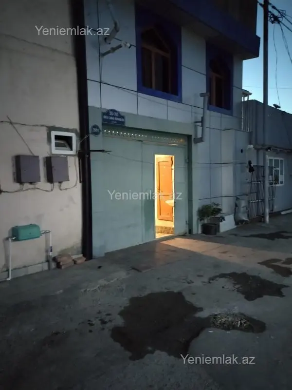 Satılır 5 otaqlı həyət evi 100 m²