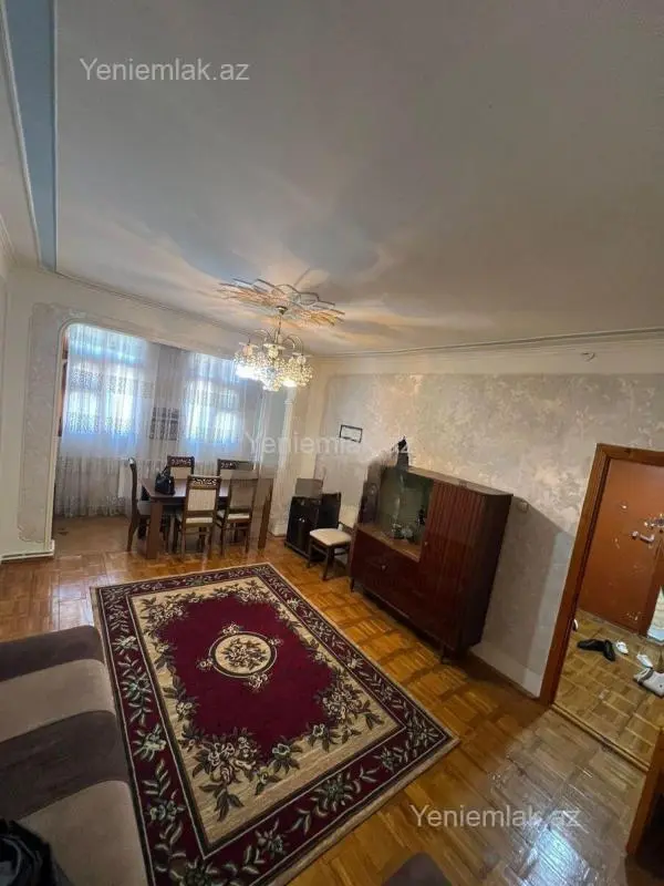 Satılır 2 otaqlı köhnə tikili 58 m²