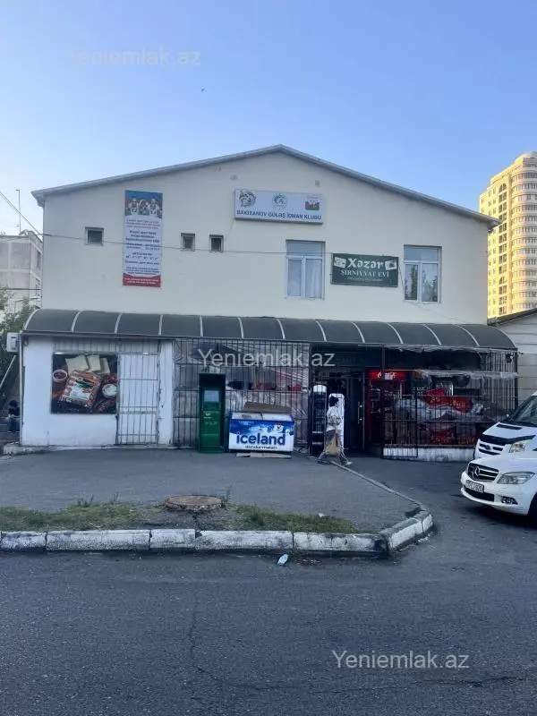 Satılır 8 otaqlı obyekt 320 m²
