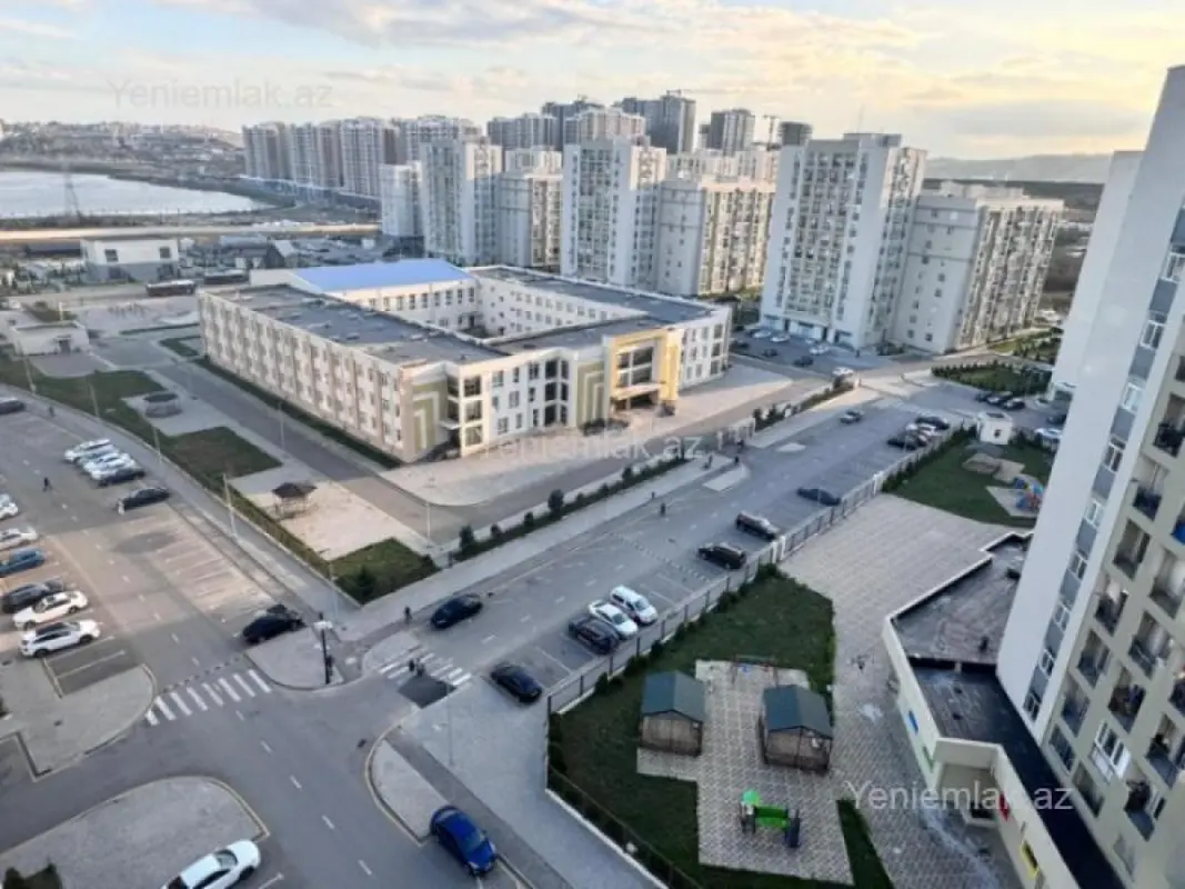 Satılır 3 otaqlı yeni tikili 86 m²
