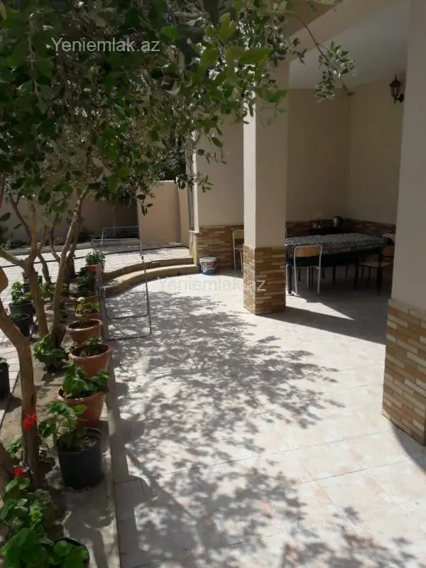 Satılır 5 otaqlı həyət evi 150 m²