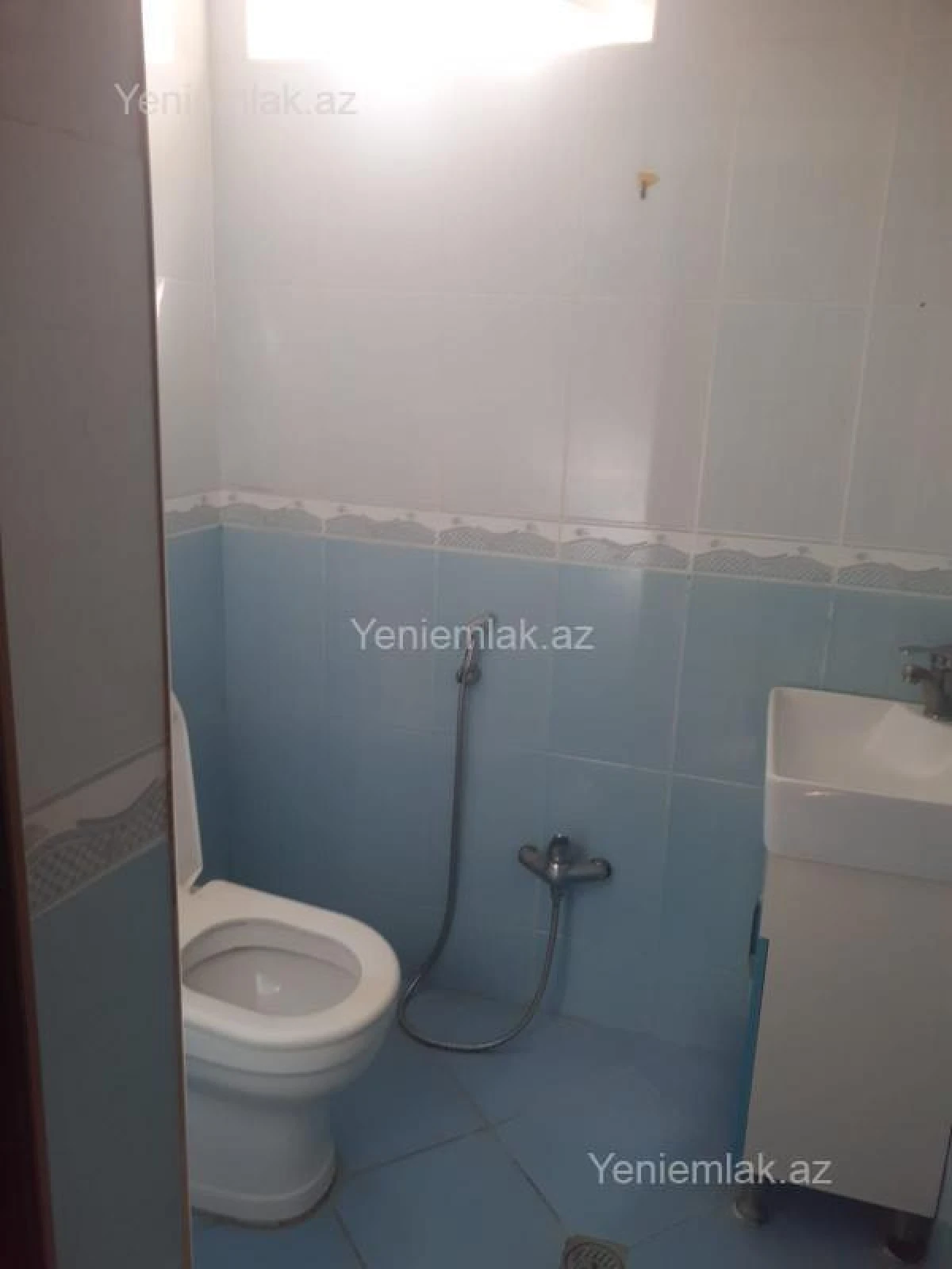 Satılır 8 otaqlı həyət evi 480 m²