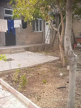 Satılır 8 otaqlı həyət evi 480 m²