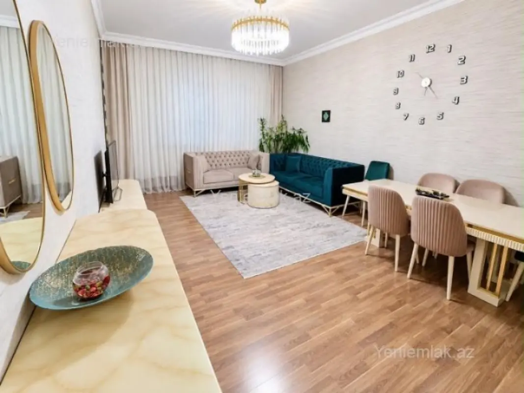 Satılır 3 otaqlı yeni tikili 135 m²