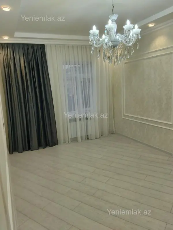 Satılır 1 otaqlı köhnə tikili 34 m²