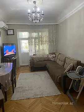 Satılır 4 otaqlı köhnə tikili 75 m² — Bakı, Nizami 4 otaq 75.00 m²