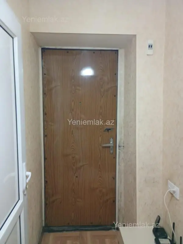 Satılır 2 otaqlı köhnə tikili 44 m²