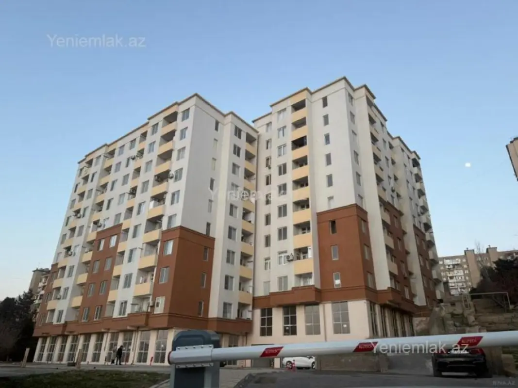 Satılır 3 otaqlı yeni tikili 88 m²
