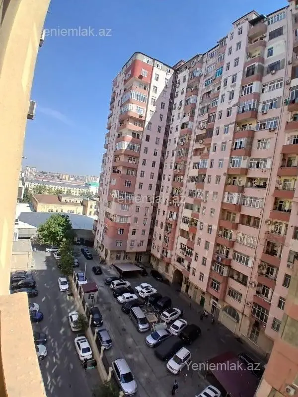 Satılır 2 otaqlı yeni tikili 60 m²