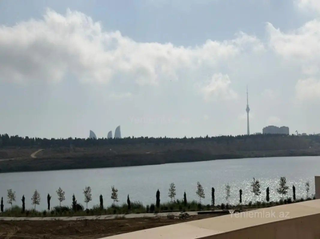 Satılır 3 otaqlı yeni tikili 73 m²