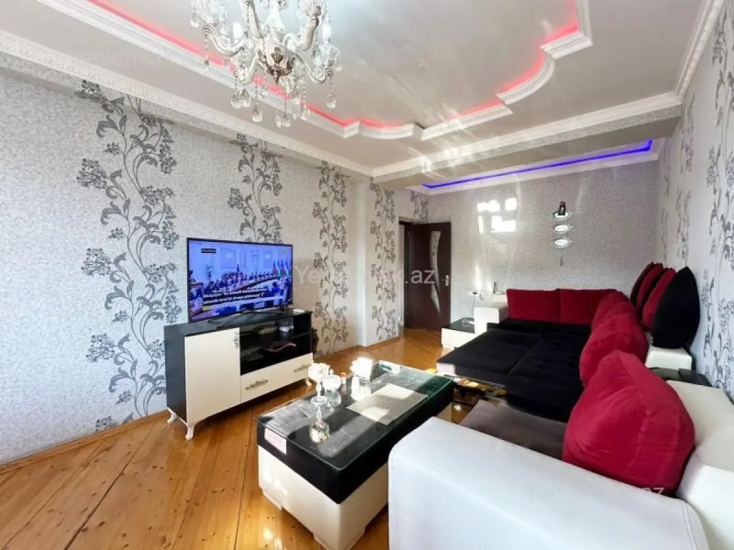 Satılır 3 otaqlı yeni tikili 76 m²