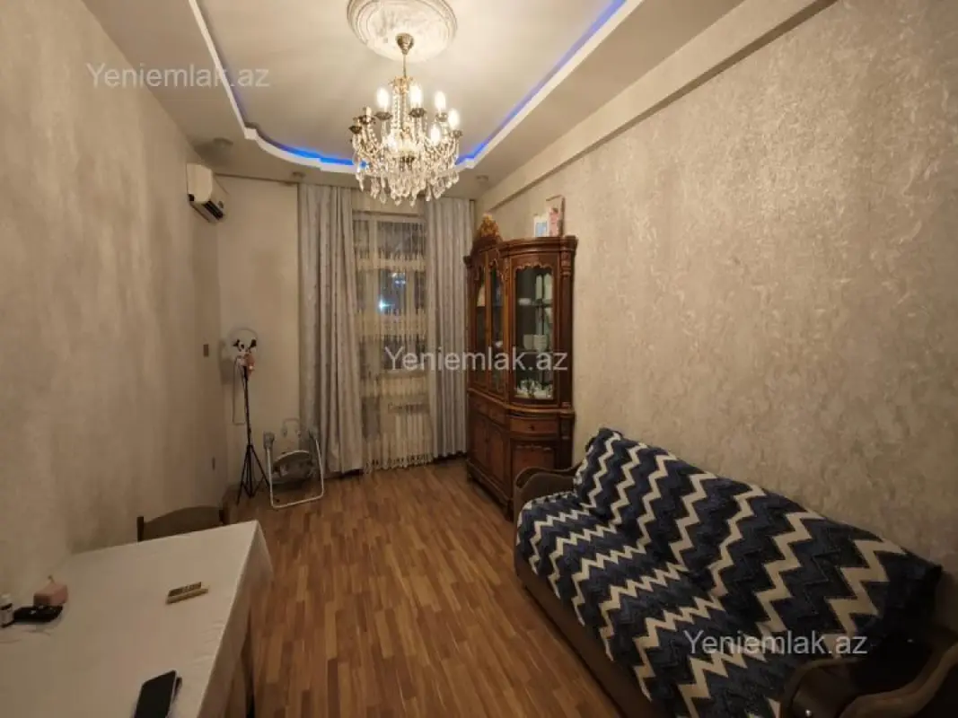 Satılır 2 otaqlı yeni tikili 85 m²